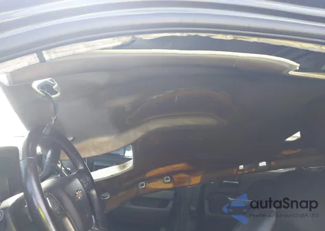 2018 Chevrolet Silverado 1500 1Lt from USA, damaged, VIN 3GCPCREC1JG325170